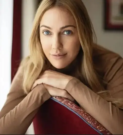 مریم اوزرلی