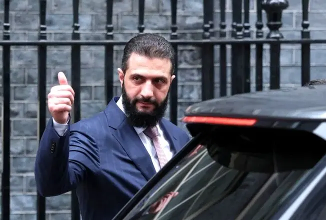 ویدئوی داغ دمشق؛ احمد الشرع بدون تشریفات در یک غذاخوری ساده | ببینید