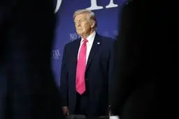 آیا ترامپ به ایران ۲۰ میلیارد دلار می‌دهد؟