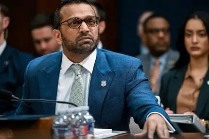 در هک ایمیل رئیس اف‌بی‌آی چه چیزهایی به دست آمد؟