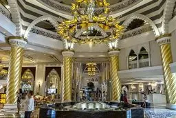 تصویر پناهگاه بچه پولدارهای دوبی جنجالی شد 