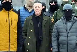 کتِ جنجالی افسر آمریکایی که نماد جنگ شد