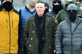 کتِ جنجالی افسر آمریکایی که نماد جنگ شد