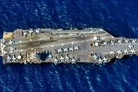 اقدام عجیب پنتاگون؛ ترامپ یک ناو هواپیمابر را به نام خودش کرد