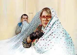 این همه فیلم مبتذل، چرا به «خانم والده» گیر داده‌اند؟ 