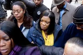 قاتل اپستین پیدا شد؟ | نگهبان زن برای پنج‌ هزار دلار او را کشت؟ 