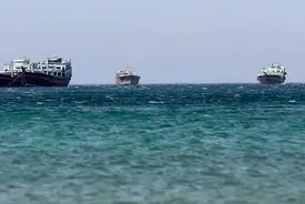 چه چیزی لازم است تا کشتی‌ها دوباره از تنگه هرمز عبور کنند؟