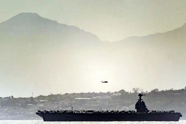 جاسوسی زیردریایی روسی از ناو جرالد فورد آمریکا برای ایران