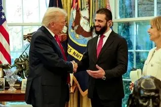 یادداشت خجالت‌آور و هدیه بی‌مزه ترامپ به جولانی فاش شد