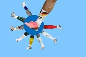 بازی زیبای جوراب | بزرگترین مد فوتبال از زیر زانو شروع می‌شود