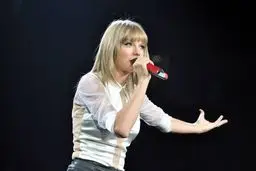 من از تیلور سویفت متنفرم؛ شما چطور آقای ترامپ؟