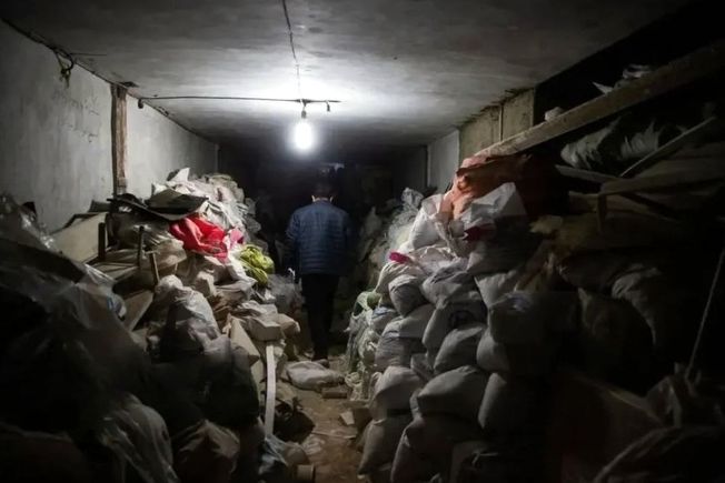 یک تونل عجیب زیر بازار بزرگ تهران؛ ماجرا چیست؟