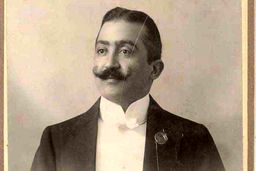 عکاسی حرفه‌ای چطور وارد ایران شد؟ / شاهزاده قجری که پای دوربین را به دربار باز کرد