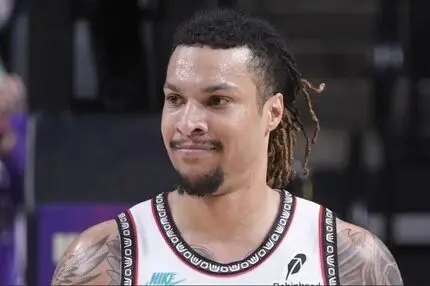 شوک به NBA  | بازیکن مشهور بسکتبال اوردوز کرد!  