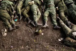 تجارت جسد در اوکراین | فساد در صنعت تدفین | چگونه مقامات از مرگ سربازان سود می‌برند؟