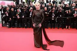 هزینه قدم زدن روی فرش قرمز کن چقدر است؟