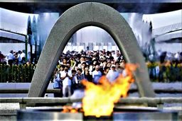 خشم ژاپنی‌ها از ترامپ درباره مقایسه بمباران هیروشیما