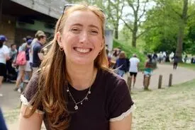 کارمند نمونه سال توبیخ شد، خودش را کُشت