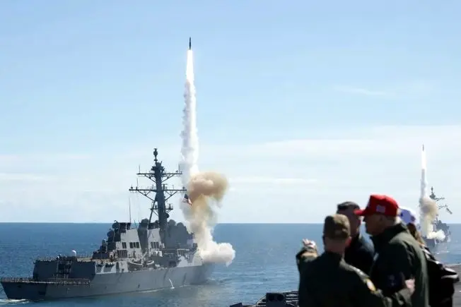  میزِ حمله چیده شده | سه گزینه آمریکا برای حمله به ایران | کدام گزینه محتمل‌تر است؟