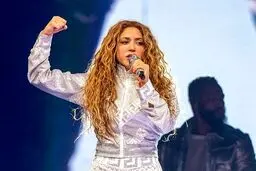 آیا کنسرت شکیرا را دونالد ترامپ لغو کرد؟