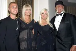 جدال سه همسر اسطوره کشتی بر سر میراث 25 میلیون دلاری