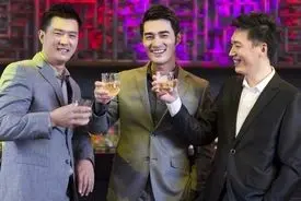 جام چینی | نوشیدن یا ننوشیدن: مساله حزب است!