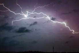 کشف طولانی‌ترین صاعقه جهان