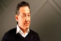 با میلیاردری آشنا شوید که امپراتوری‌اش را با شرط‌بندی روی کسب‌وکارهای خسته‌کننده ساخت