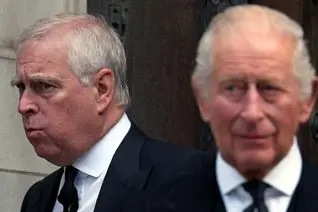 لرزه به سلطنت | شاه چارلز از همه رسوایی‌های برادرش با خبر بوده