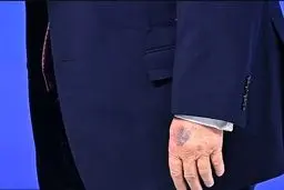 دست ترامپ سیاه‌تر شد | کاخ سفید: به میز خورده!