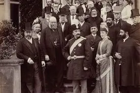 بر فراز برج ایفل، یک ایرانی ایستاد؛ روایت کمتر شنیده‌شده از مهدی قلی خان مجدالدوله در  سفر سوم شاه