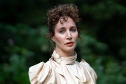 چگونه یک رمان اروتیک جنجالی شد؟ | شیطنت زنان میانسال