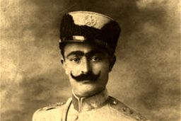 داستان زندگی احمد امیراحمدی: از قزاقخانه تا نخستین سپهبدی ایران