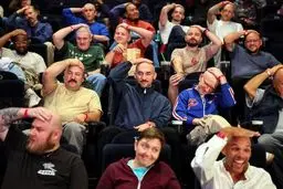 سلمانی در سینما | برای دیدن این فیلم باید سرتان را بتراشید!