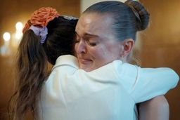 زنی که از شوهر در حال مرگش یک کپی دیجیتالی ساخت