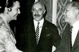 هژبر یزدانی: گله‌دار سنگسری که بزرگ‌ترین سرمایه‌دار ایرانی پیش از انقلاب شد