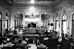 ۱۷ آبان ۱۳۳۲؛ محاکمه مصدق در آینه روایت‌های متضاد
