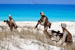 فایننشال تایمز: سناریوی حمله به خارک چگونه است؟ | یک فاجعه تمام عیار برای آمریکا