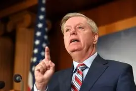 سناتور حامی جنگ علیه ایران عازم اسرائیل شد