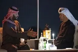 رئیس امارات، ولیعهد عربستان را دور زد | نامه نوشتن به پدر محمد بن سلمان 