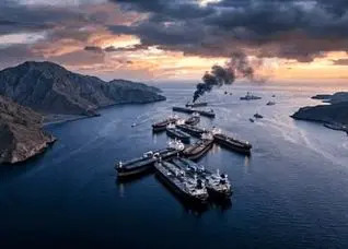 اسکورت دریایی؛ روش تازه‌ ترامپ برای جیب‌بُری