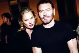 عکاس ترکی که «مدونا» را عریان کرده بود بازداشت شد!