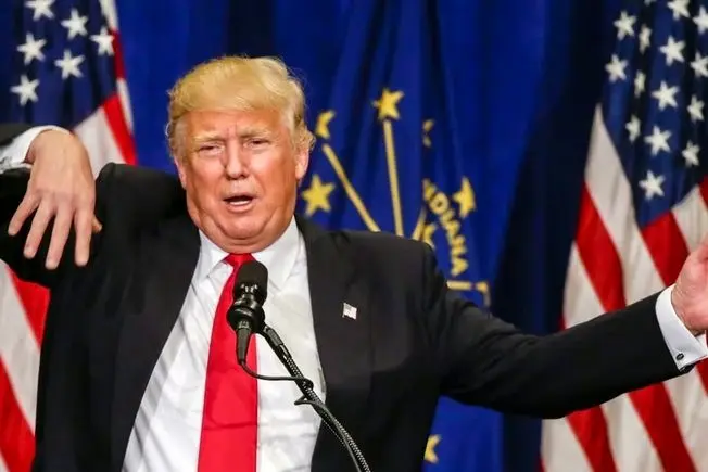 دموکرات‌ها به صورت رسمی خواستار آزمایش ذهنی و روانی روی ترامپ شدند!