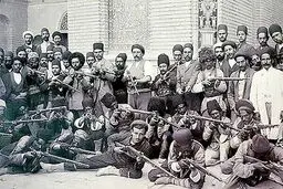 سور و سات مشروطیت در بهارستان | از ۱۵ هزار نوشابه تا ۱۰هزار عدد خیار  
