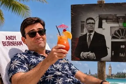 جنجال زودهنگام یک چپ لاکچری | آبمیوه سیاستمدار در تعطیلات لوکس