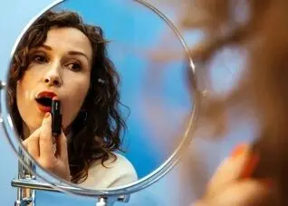 چرا روابط عاطفی در اوایل چهل سالگی اینقدر پیچیده هستند؟