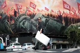 جبهه‌های نامرئی علیه ایران |  آمریکا چگونه ایران را از طرف جنگ به «تهدیدی جهانی» تبدیل می‌کند؟