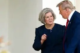 گل به خودی دروازبان ترامپ | آشوب در کاخ سفید؛ دونالد الکلی!