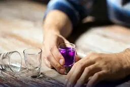 لین چیست؟ مخدر بنفشی که محبوب نوجوانان و جوانان ایرانی شده است 