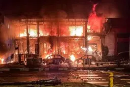 قتل؛ ۵۰۰ میلیون | آتش‌زدن خودرو ۲۰۰ میلیون و تخریب ۱۵ میلیون تومان